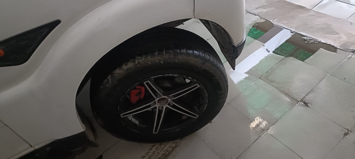 Mahindra Scorpio(2014-2017) S6